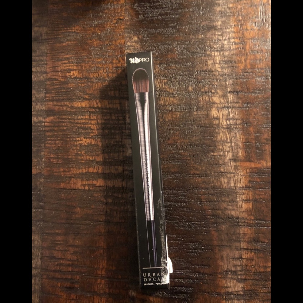 Urban Decay UD PRO Makeup Brush NIB